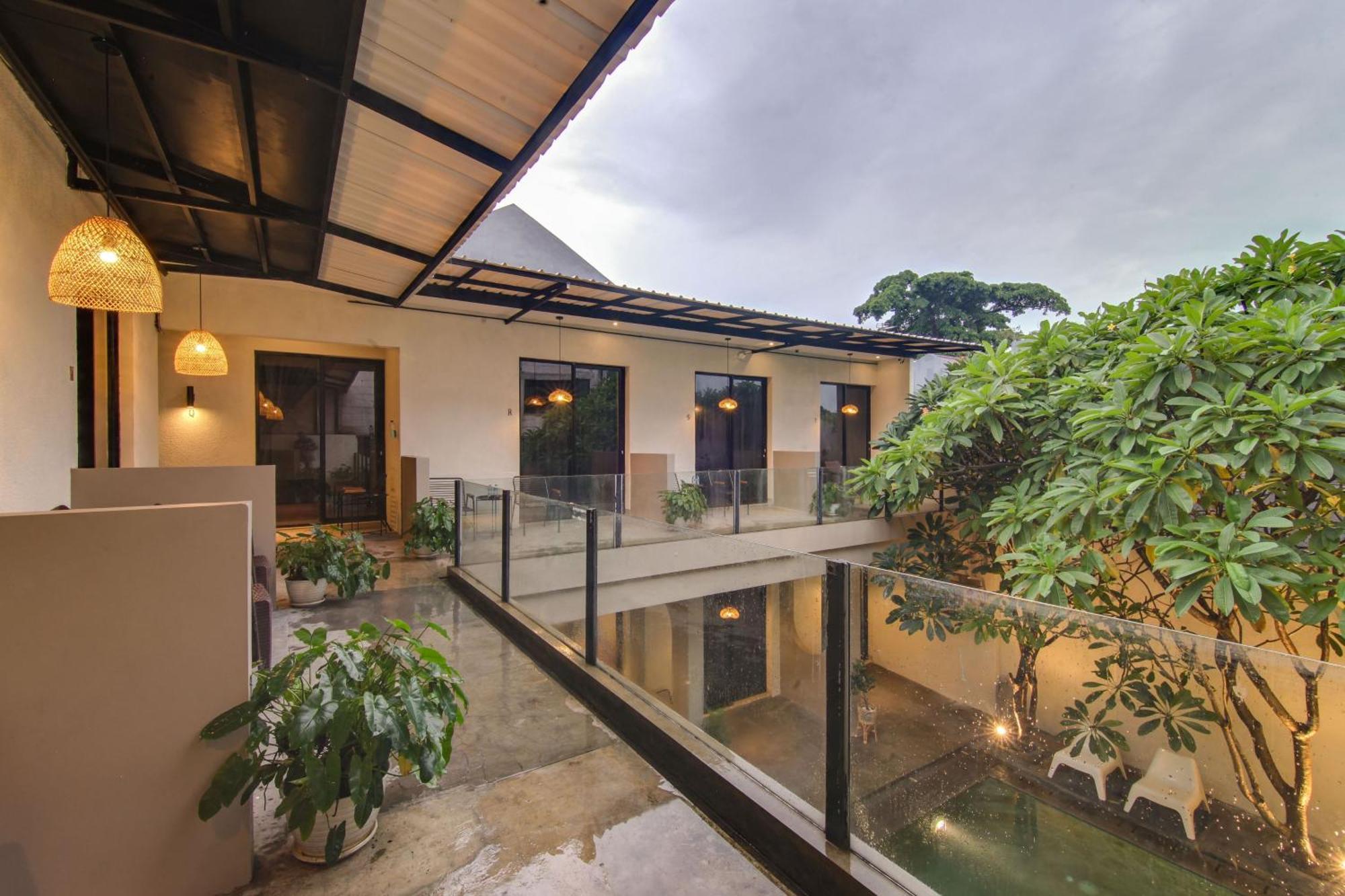 Escotel Casa De Luga จาการ์ตา ภายนอก รูปภาพ
